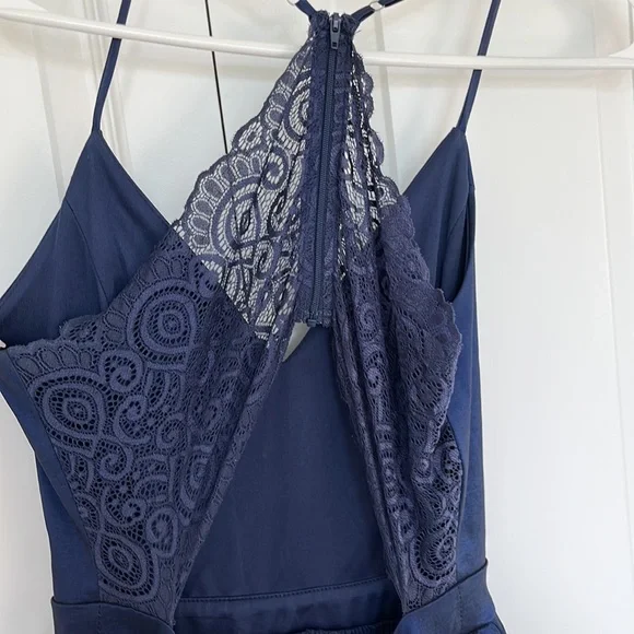 Windsor Blue Silky Formal Dress - Picture 4 of 6